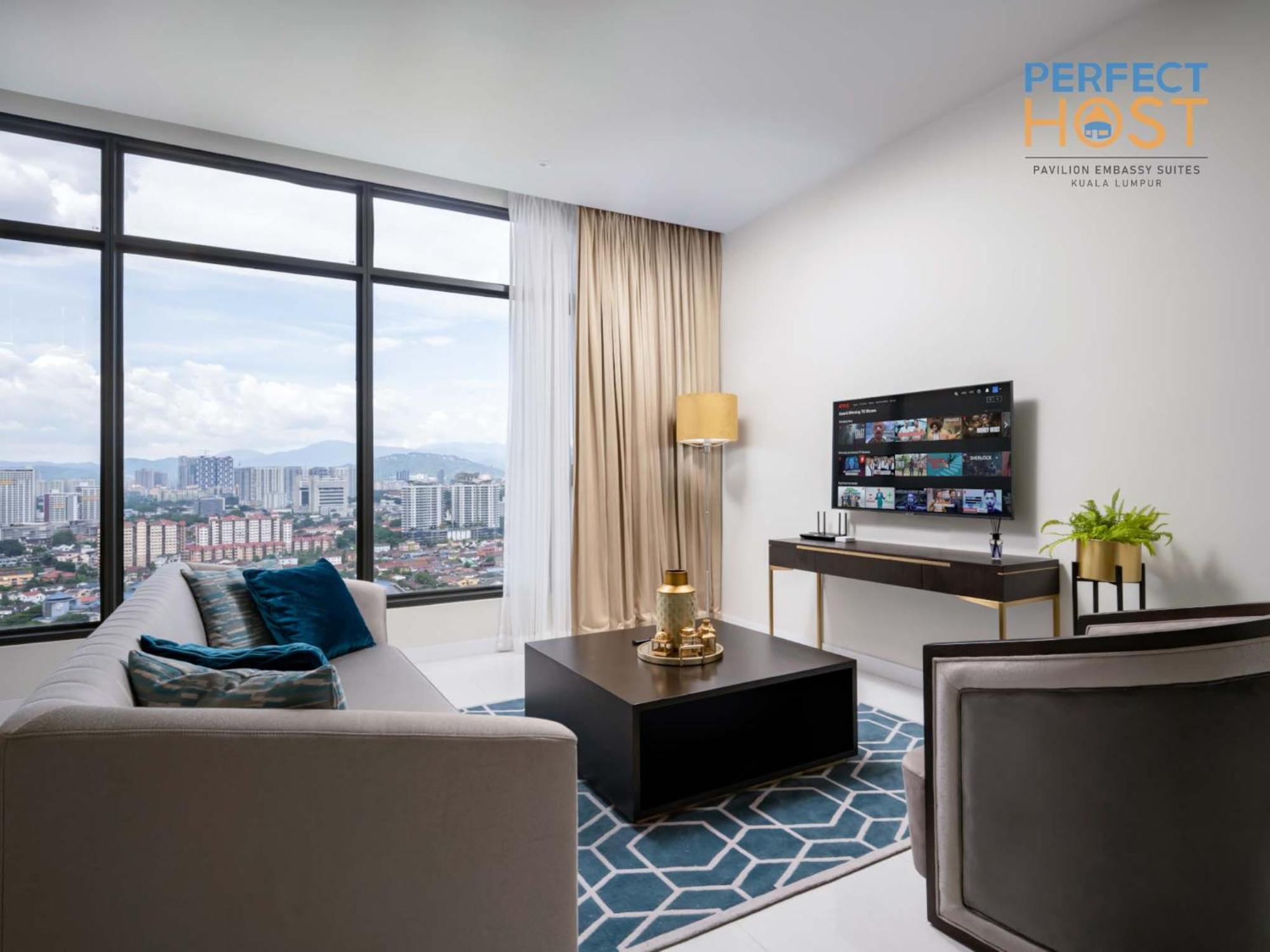 Pavilion Embassy Suites Kl By Perfect Host Kuala Lumpur Room photo