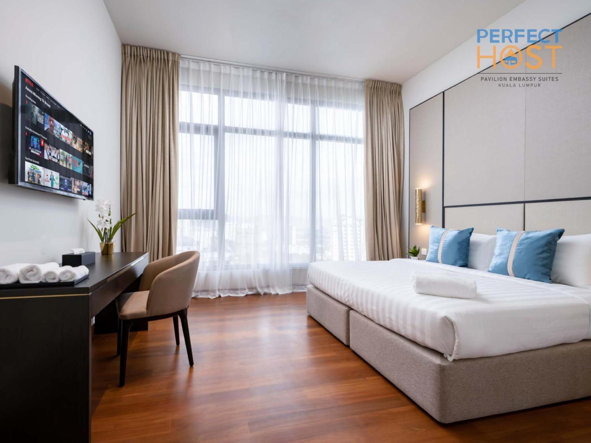 Pavilion Embassy Suites Kl By Perfect Host Kuala Lumpur Room photo
