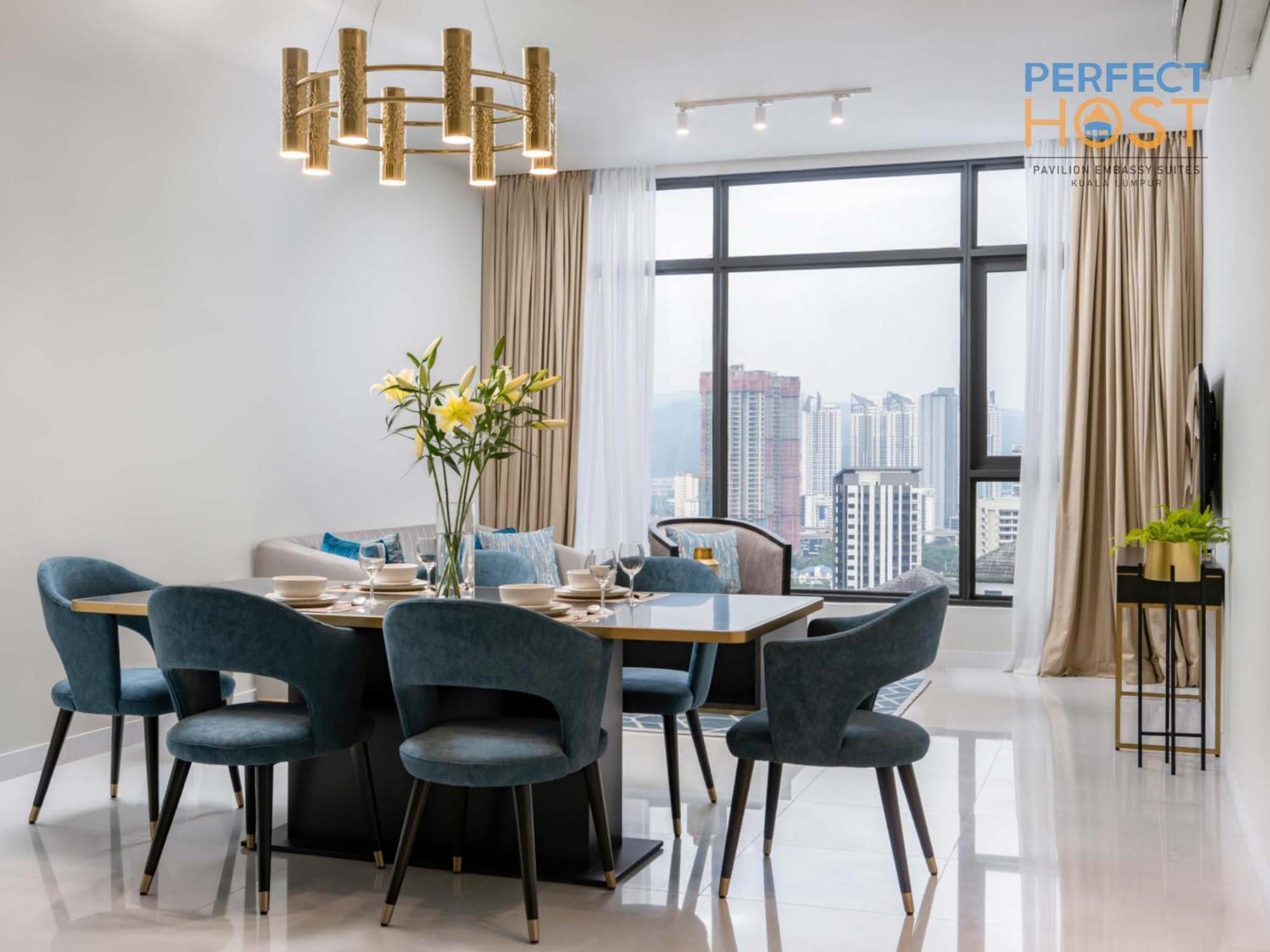 Pavilion Embassy Suites Kl By Perfect Host Kuala Lumpur Room photo