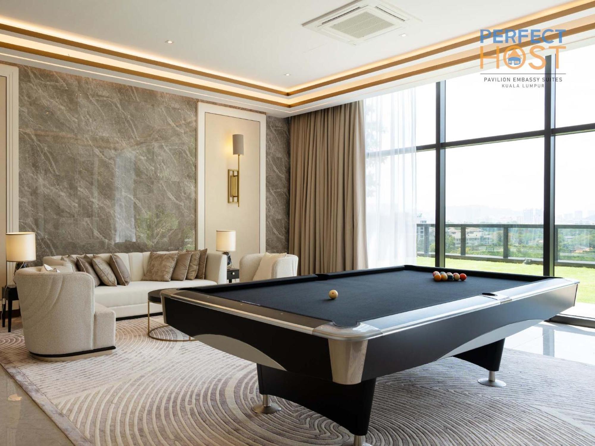 Pavilion Embassy Suites Kl By Perfect Host Kuala Lumpur Exterior photo